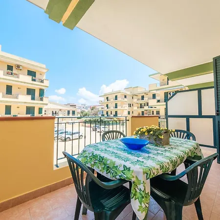 Casa Aura A Fronte Mare Appartamento